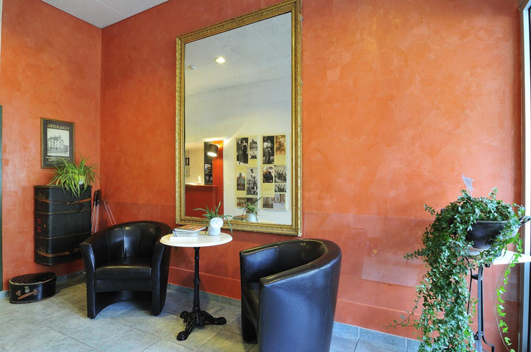 Public Area 2, Hotel Lötschberg, Interlaken
