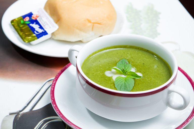 Food & Drinks 13