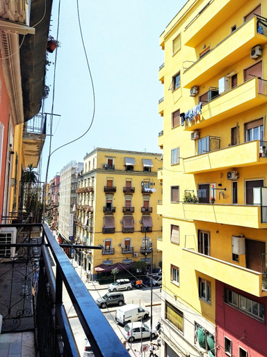 Others 3, La Sosta, Napoli