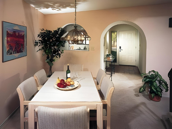 Dining Room 8