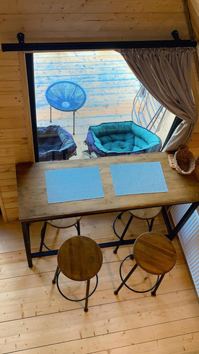 Others 5, View Cottage, Kazbegi