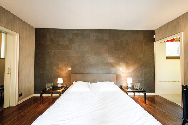 Bedroom 4, Holiday Home in Ardennes with Heated Pool, Liège