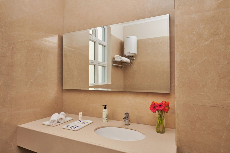 Bathroom 5, Royal Kingdom Sarovar Portico Pilibhit, Pilibhit