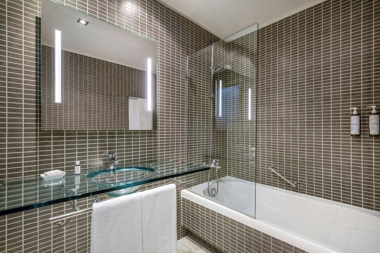 Bathroom 5, AC Hotel Milano by Marriott, Milano