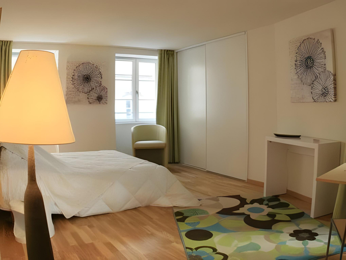 Bedroom 12
