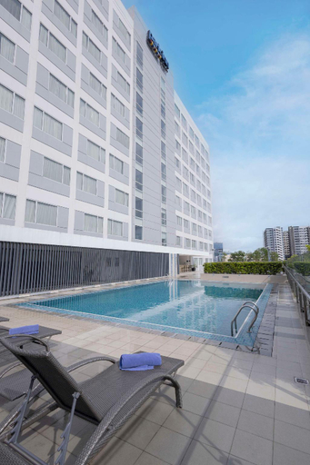 Swimming Pool 1