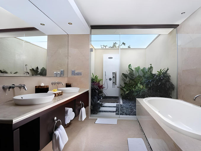 Bathroom 4
