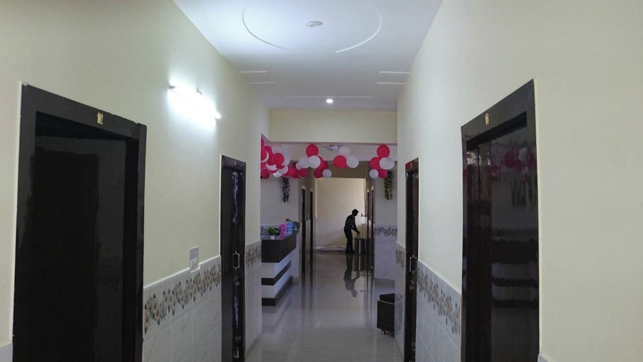 Others 5, Hotel Pragati palace, Mathura