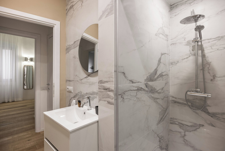 Bathroom 3, Tornabuoni Place & Dream by Mmega, Florence