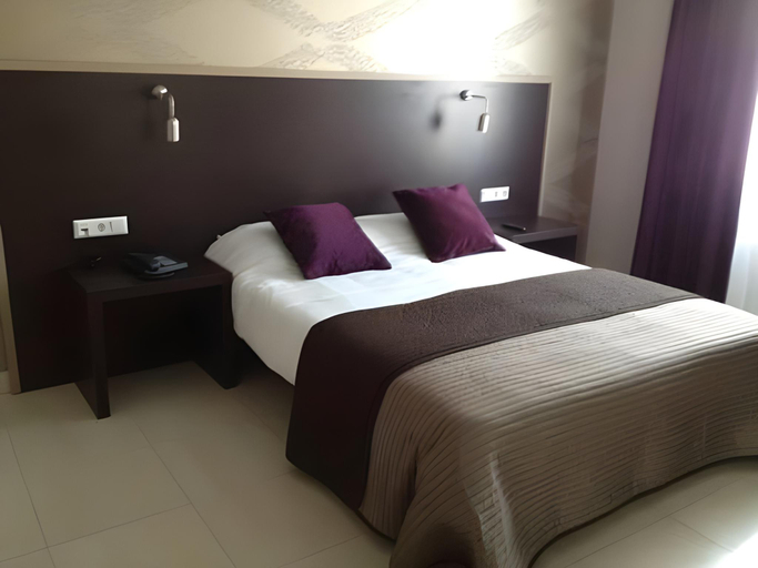Bedroom 15