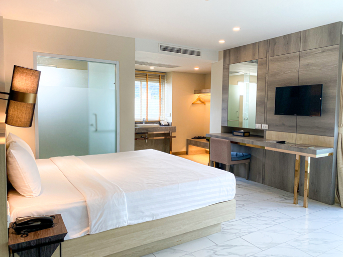 Bedroom 18