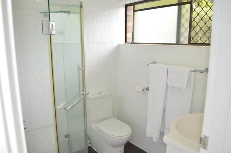 Bathroom 21