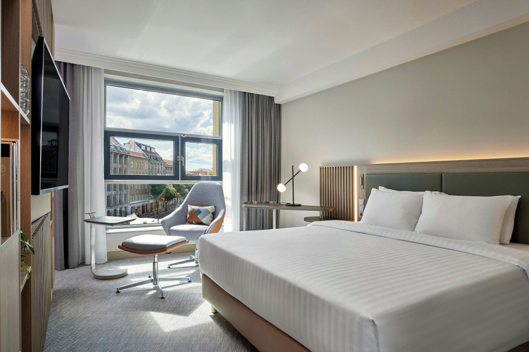 Bedroom 4, Courtyard by Marriott Berlin City Center, Berlin