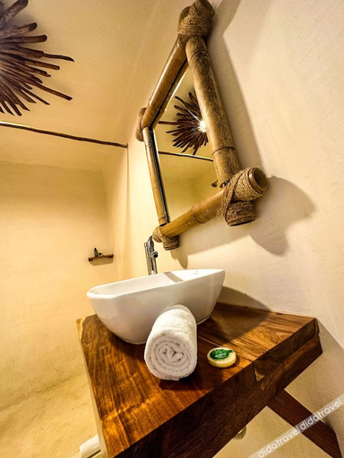 Bathroom 4, Alito Tulum Hotel, Cozumel