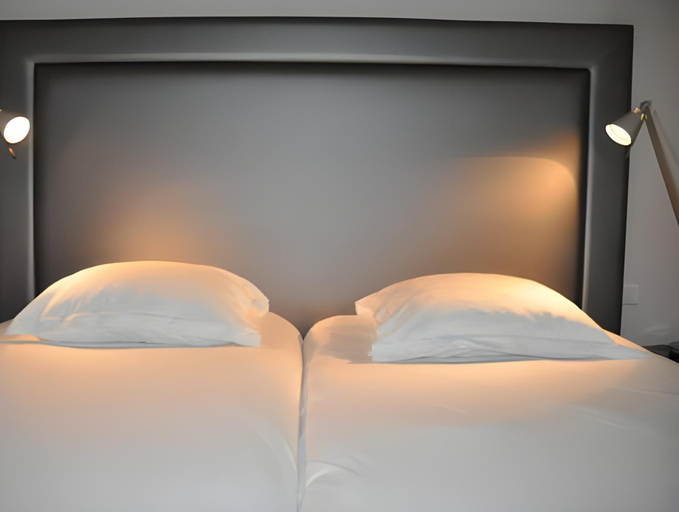 Bedroom 10