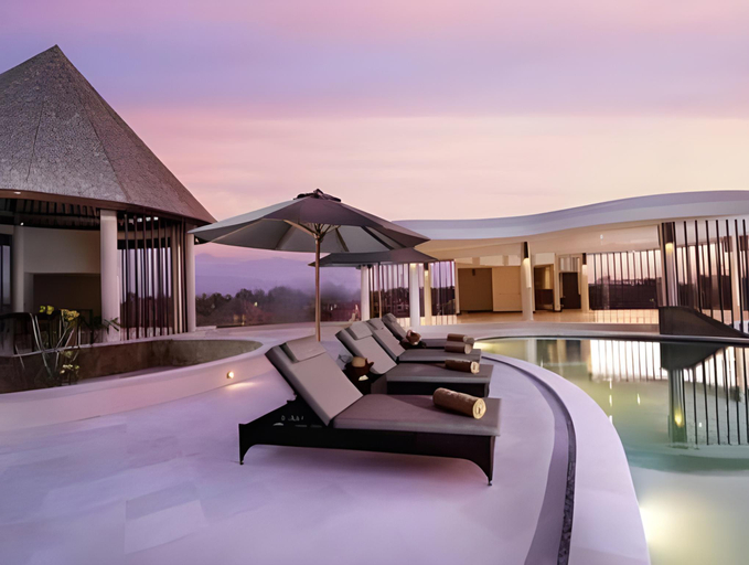 Swimming Pool 3