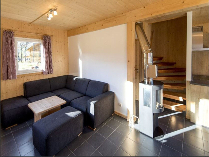 Others 1, Inviting chalet on the ski slopes, Murau