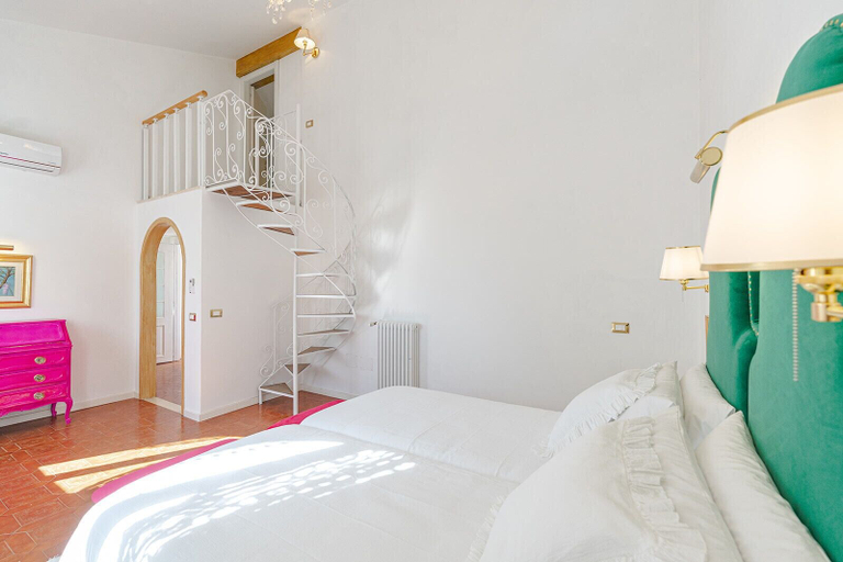 Bedroom 12
