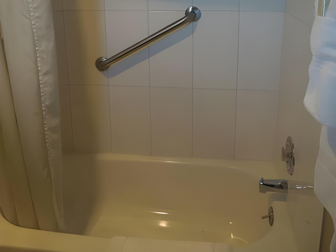 Bathroom 8