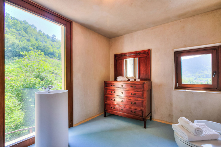 Others 5, Villa L Autin d Pagn, Cuneo