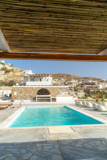 Sport & Beauty 5, SOFIAS BUNGALOWS MYKONOS, South Aegean