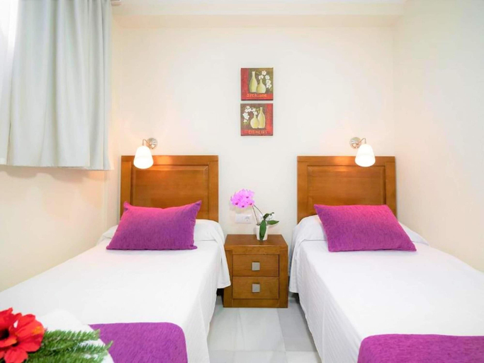 Room 2, Belvilla by OYO Apartamento 2 Dormitorios, Almería