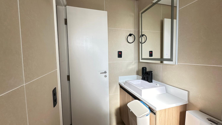 Bathroom 3, Apartamento Moderno em Hotel, São Paulo