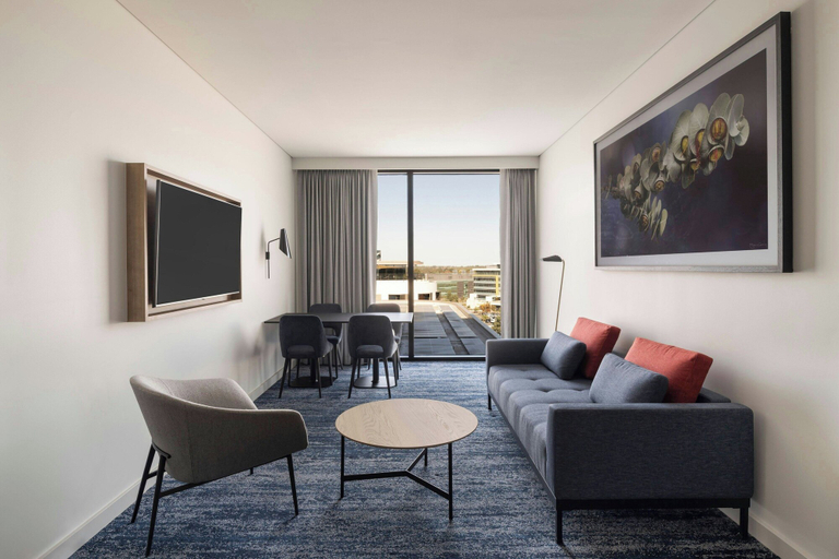 Food & Drinks 4, Courtyard By Marriott Perth, Murdoch, Melville