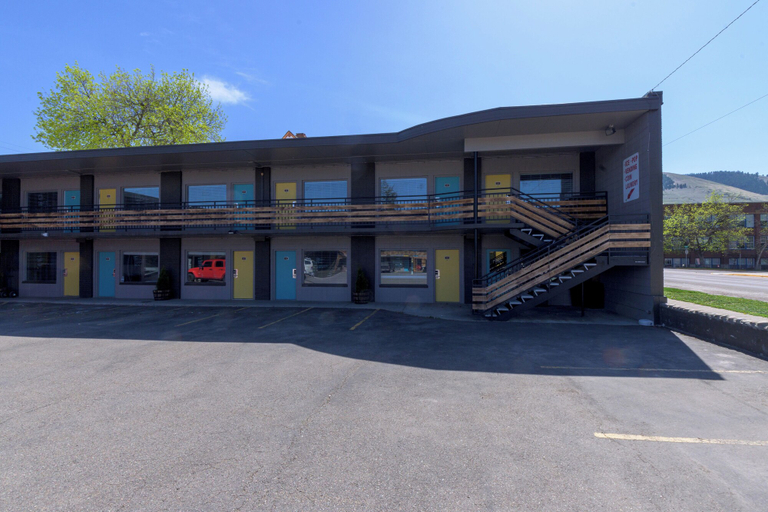 Exterior & Views 2, Bel Aire Motel, Missoula