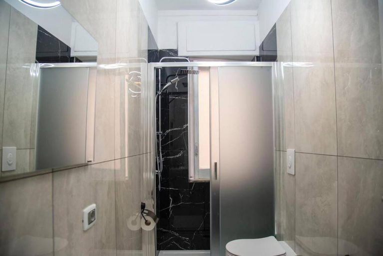 Bathroom 3, C.A. Vesuvio Comfort - 150m stazione - 5km Pompei, Napoli