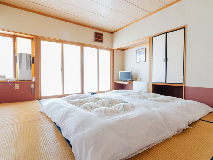 Bedroom 3, Ohgutekohan Shirasagisou, Shimojō