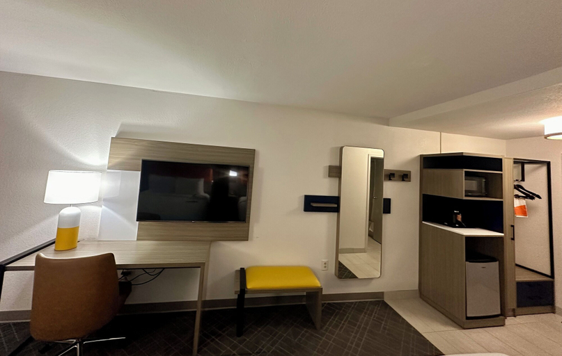 Bedroom 4, Comfort Inn & Suites Clemson - University Area, Pickens