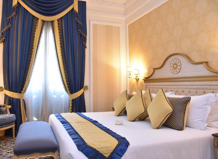 Bedroom 3, Royal Rose Abu Dhabi, a Curio by Hilton Affiliated Hotel, Abu Dhabi City