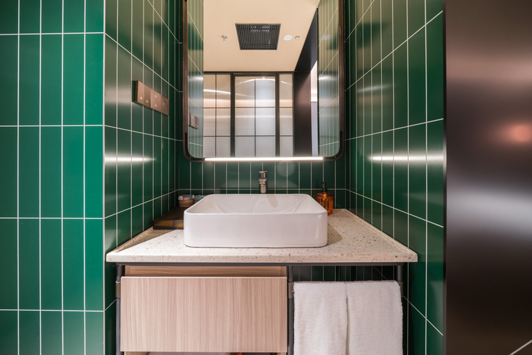 Bathroom 3, Orange Hotel Mudanjiang Railway Station, Mudanjiang