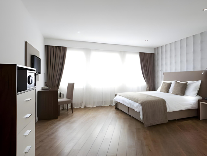 Bedroom 9