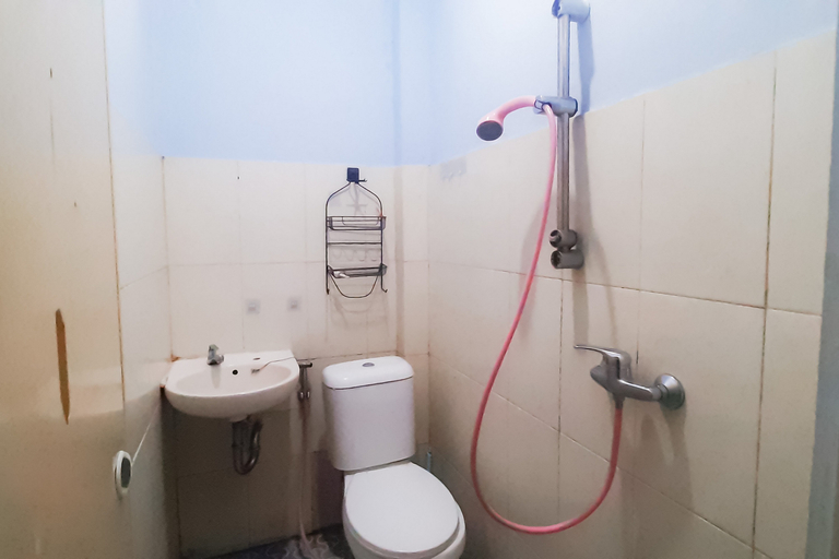 Bathroom 3, RedDoorz @ Pondok Hijau Kost, Palembang