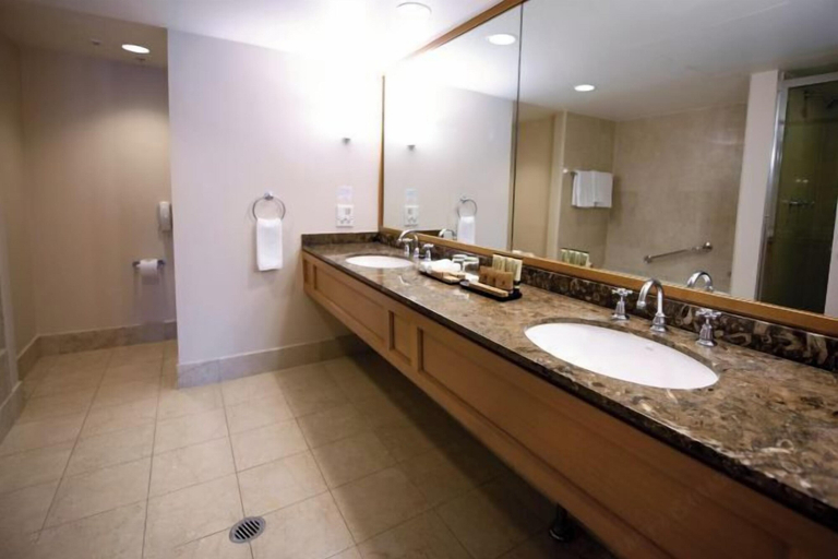 Bathroom 9