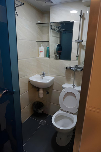 Bathroom 5