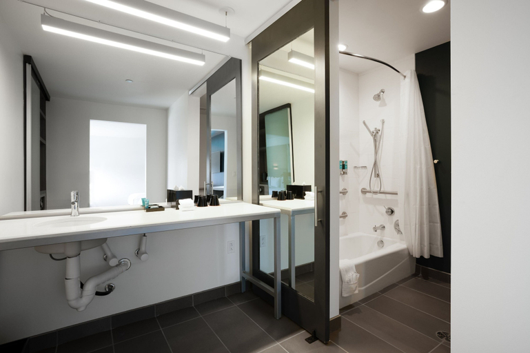 Bathroom 4, Aloft by Marriott Austin Airport, Travis