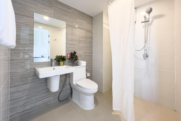 Bathroom 5