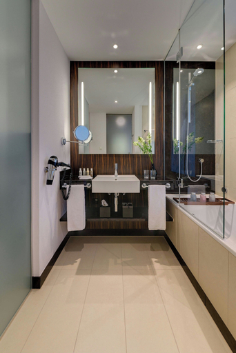 Bathroom 4