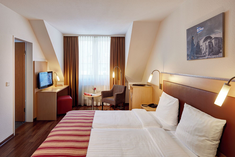 Bedroom 3, Hotel Imperial Dusseldorf, Sure Collection by BW, Düsseldorf