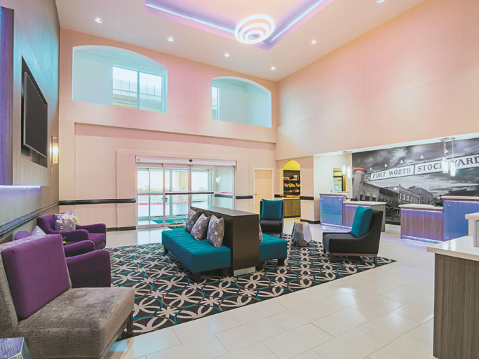 Public Area 2, La Quinta Inn & Suites by Wyndham Ft. Worth - Forest Hill TX, Tarrant