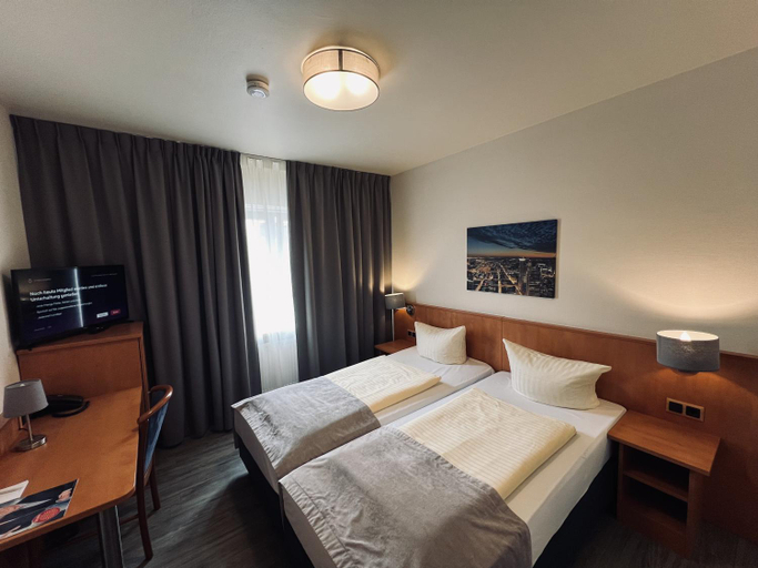 Bedroom 10