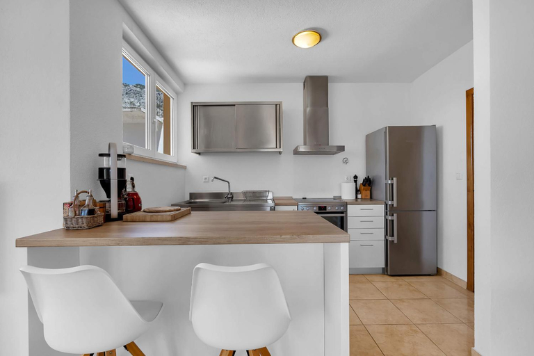 Others 4, Apartments Marin, Brela