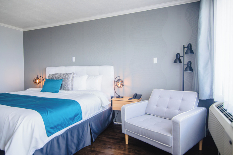 Bedroom 12