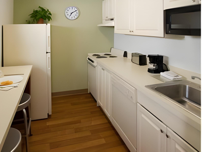 Dining Room 8