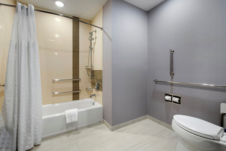 Bathroom 3, Hyatt Place Indianapolis Carmel, Hamilton