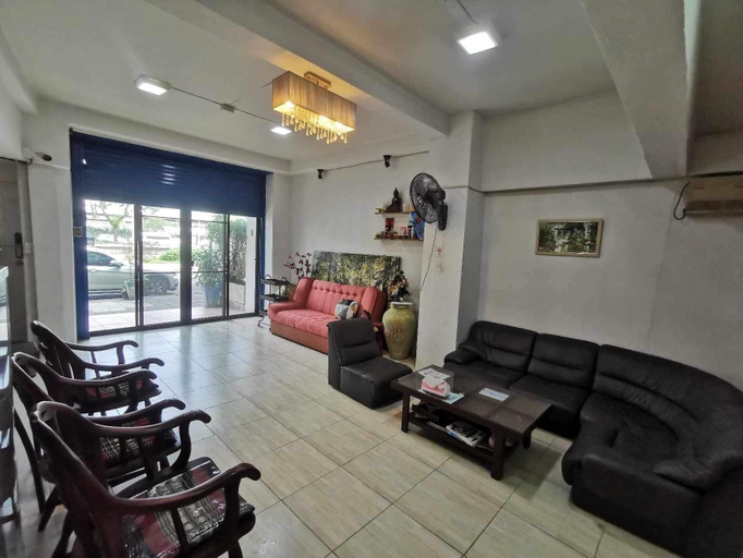 Others 2, Baan1668, Pathum Wan