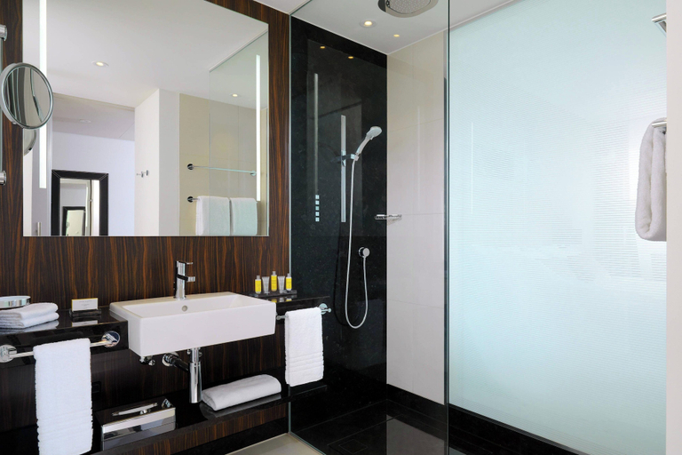 Bathroom 8